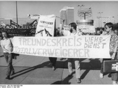 Berlin, Demonstration zur Abschaffung Wehrpflicht